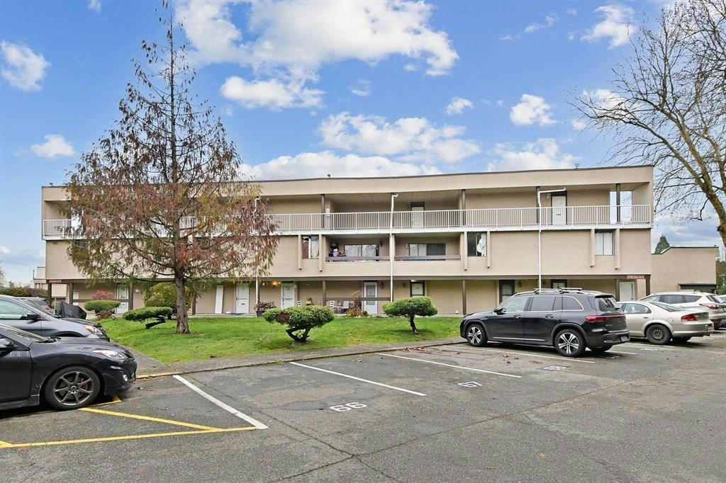 55-17708 60 Avenue, Surrey, BC, V3S 1V2