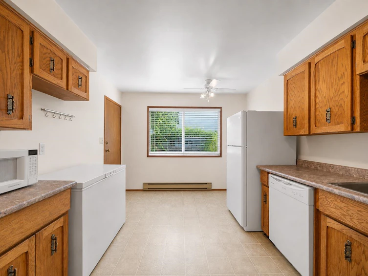 31506 Monte Vista Crescent, Abbotsford, BC, V2T 1Y7 - 11