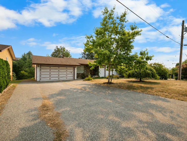 31506 Monte Vista Crescent, Abbotsford, BC, V2T 1Y7 - 2