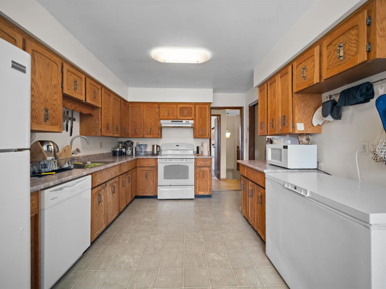 31506 Monte Vista Crescent, Abbotsford, BC, V2T 1Y7 - 10