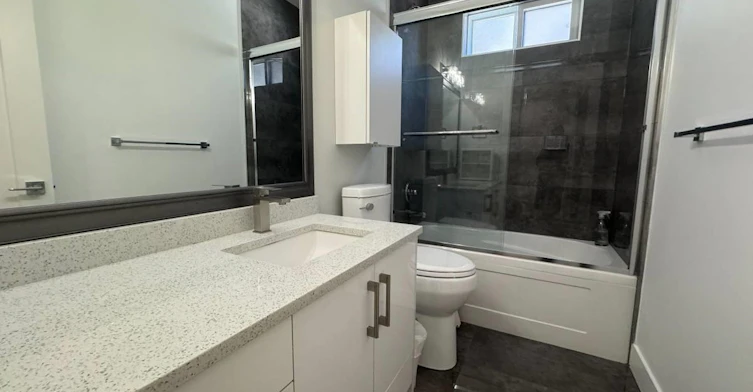 Suite-8356 Mctaggart St, Mission, BC, V2V 6S6 - 13