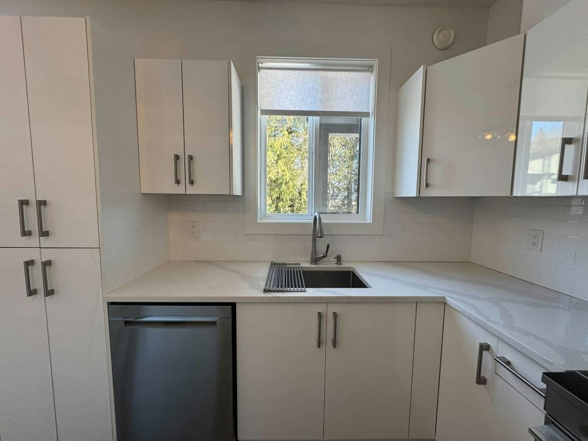 Suite-8356 Mctaggart St, Mission, BC, V2V 6S6 - 4