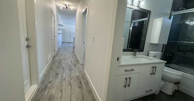 Suite-8356 Mctaggart St, Mission, BC, V2V 6S6 - 12