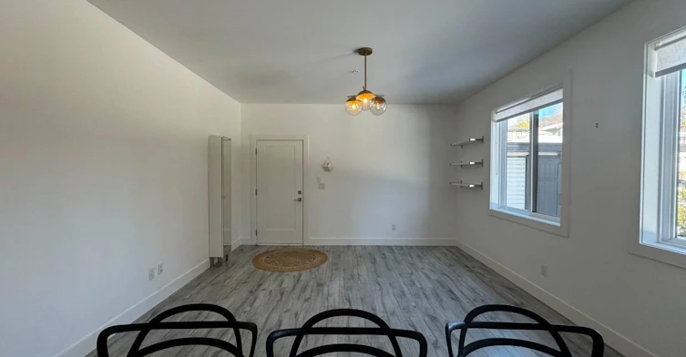 Suite-8356 Mctaggart St, Mission, BC, V2V 6S6 - 6