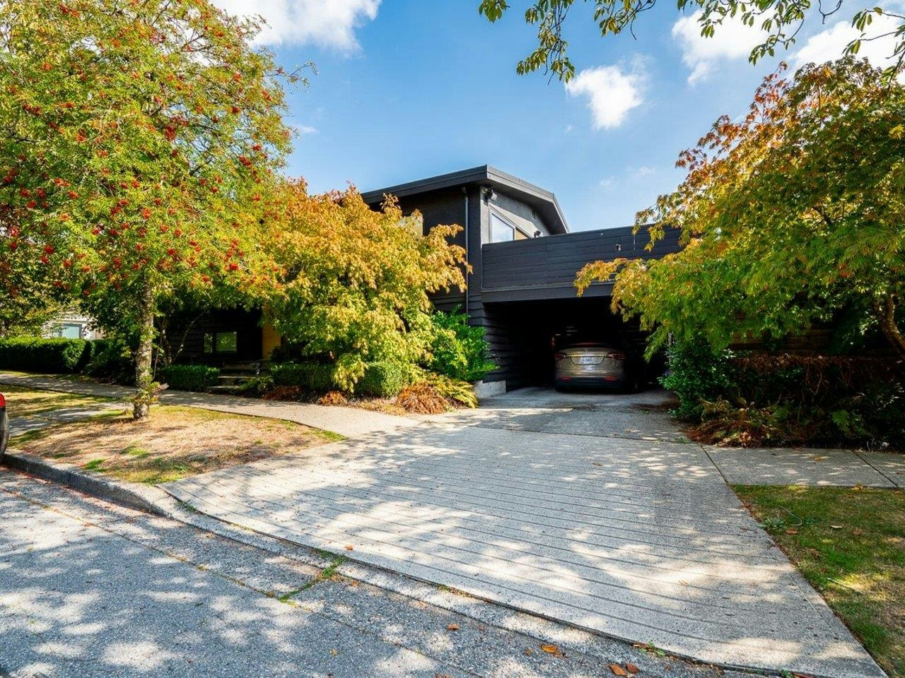 8330 Adera Street, Vancouver, BC, V6P 5E5
