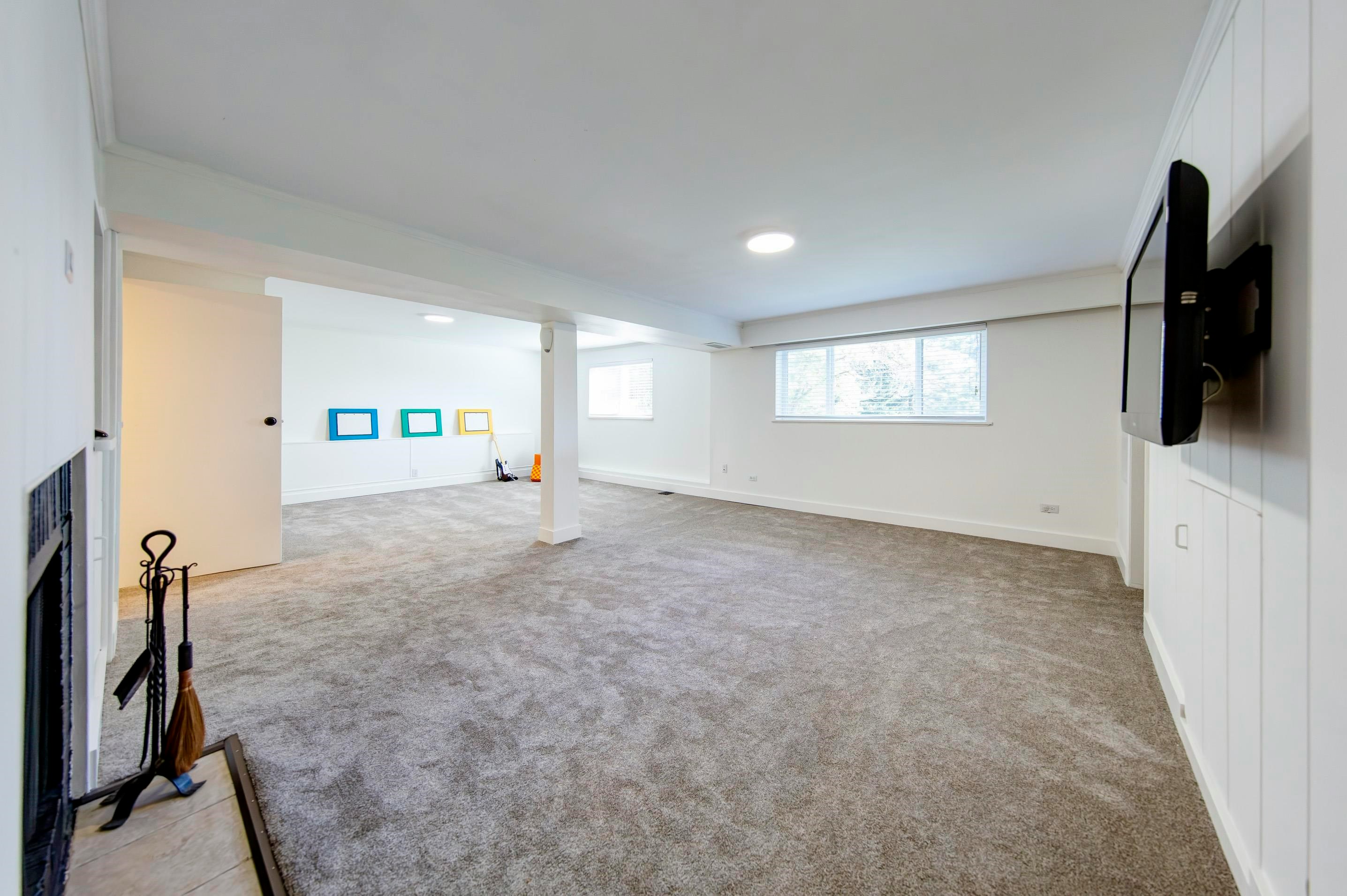1243 Cloverley Street, North Vancouver, BC, V7L 1N7 - 27