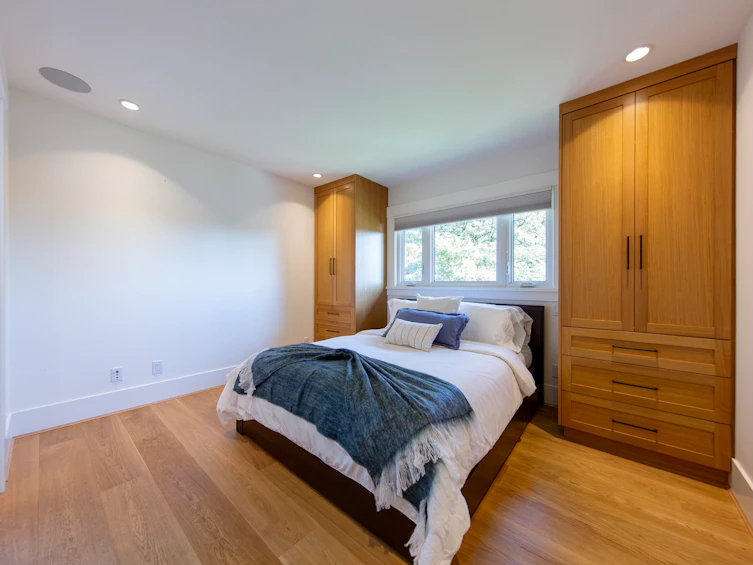 1243 Cloverley Street, North Vancouver, BC, V7L 1N7 - 13