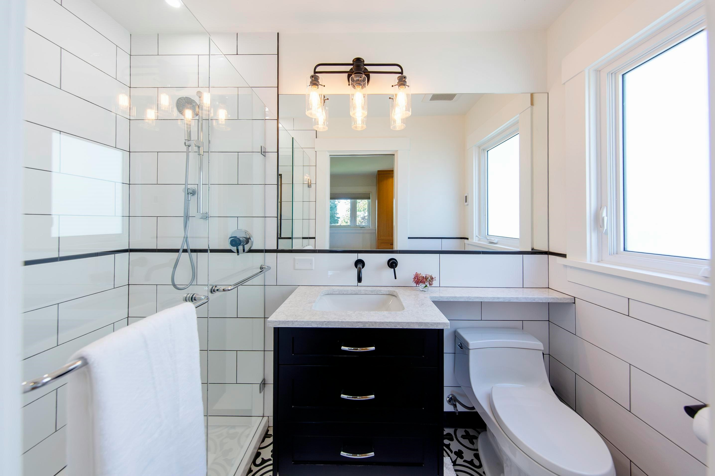 1243 Cloverley Street, North Vancouver, BC, V7L 1N7 - 14