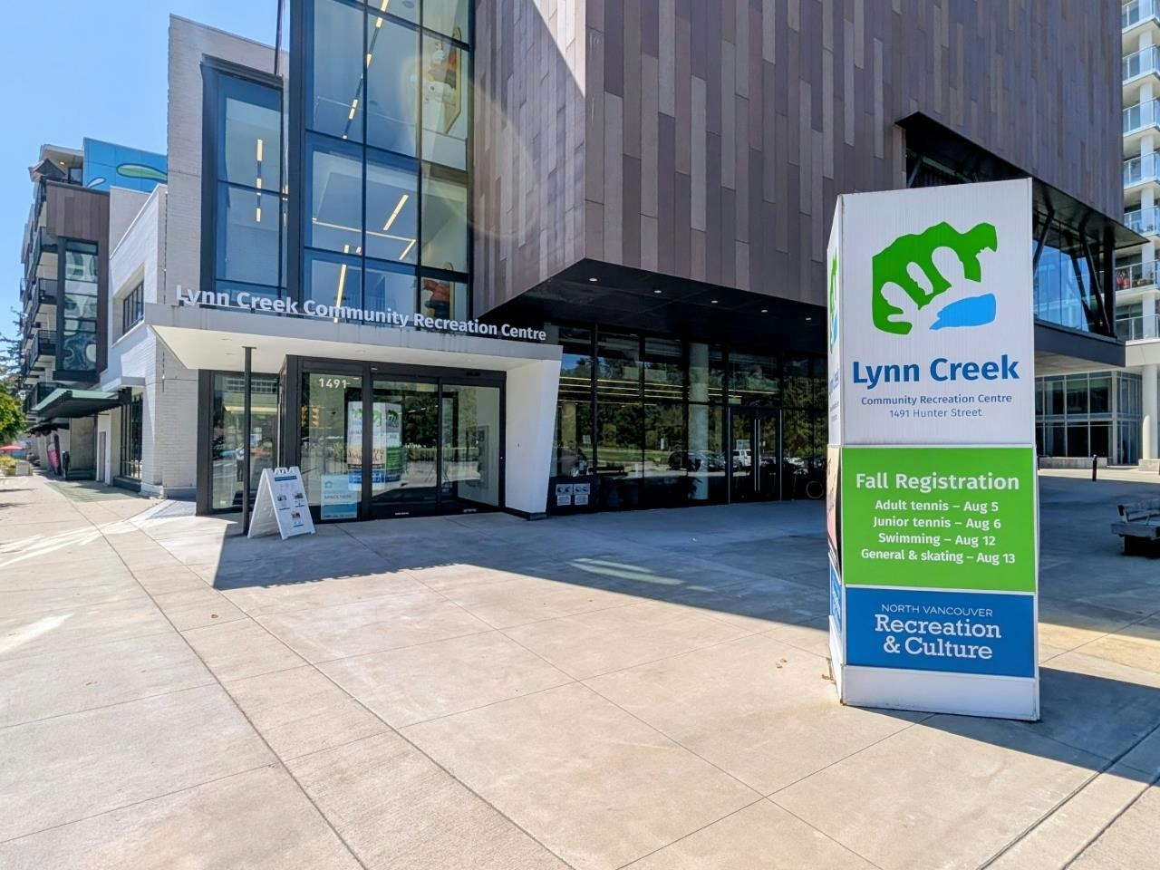 2704-1401 Hunter Street, North Vancouver, BC, V7J 0E2 - 30