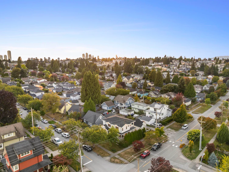 201 Osborne Avenue, New Westminster, BC, V3L 1Y7 - 34