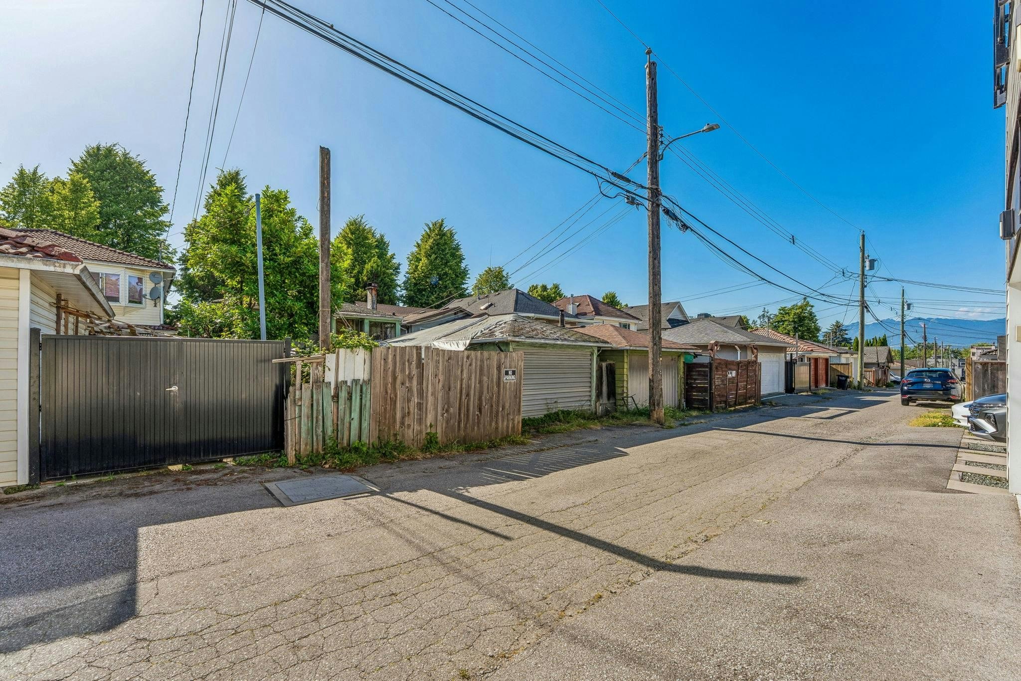 4420 Perry Street, Vancouver, BC, V5N 3X5 - 10