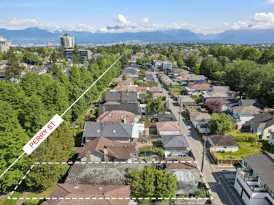 4420 Perry Street - 4
