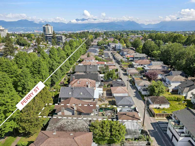 4412 Perry Street - 3