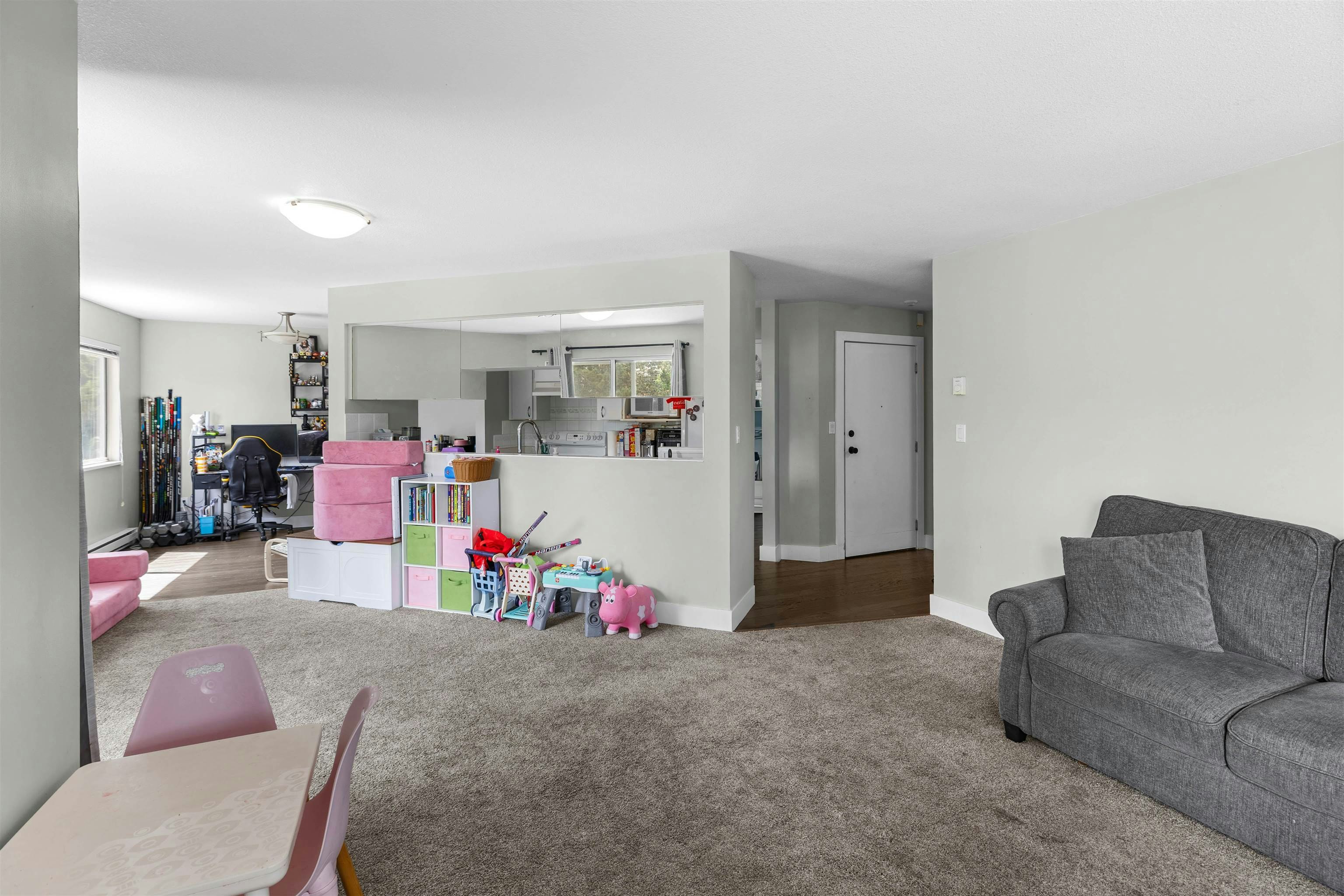 205-1755 Salton Road, Abbotsford, BC, V2S 7C5 - 6