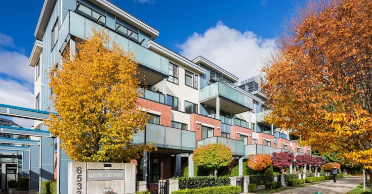 208-6533 Mckay Avenue, Burnaby, BC, V5H 2V5