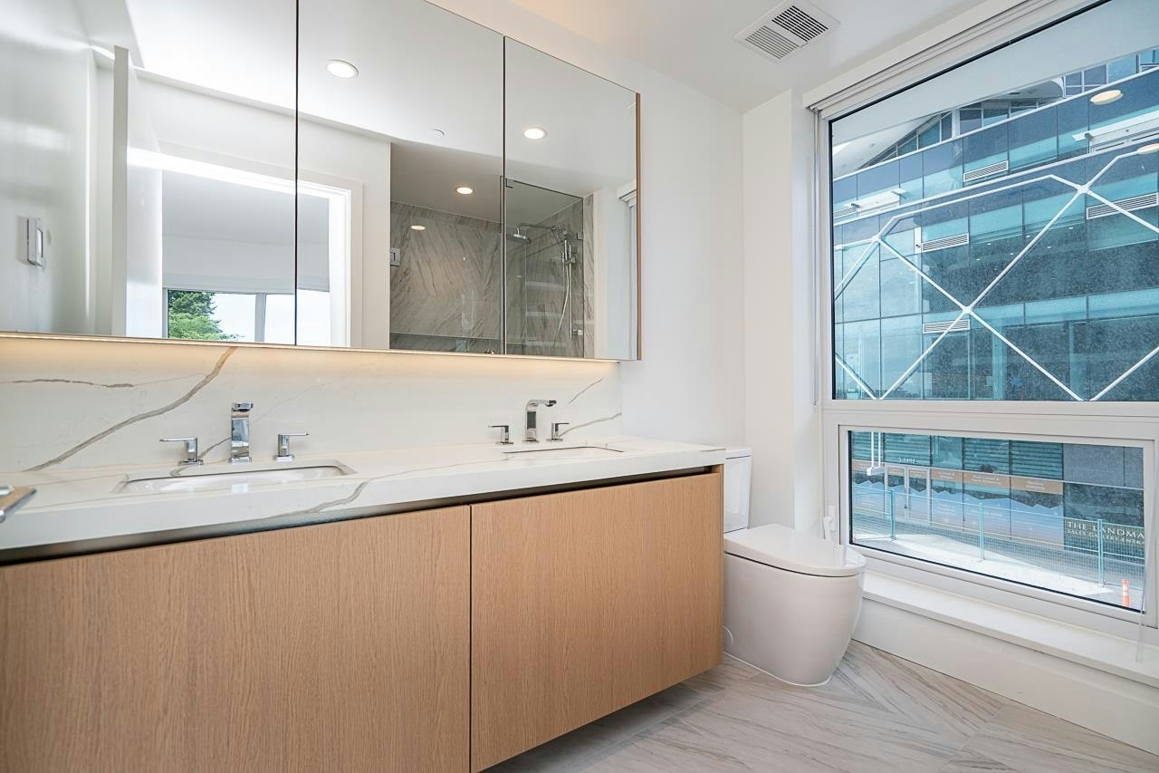 202-1475 Foster Street, Surrey, BC, V4B 0C9 - 23