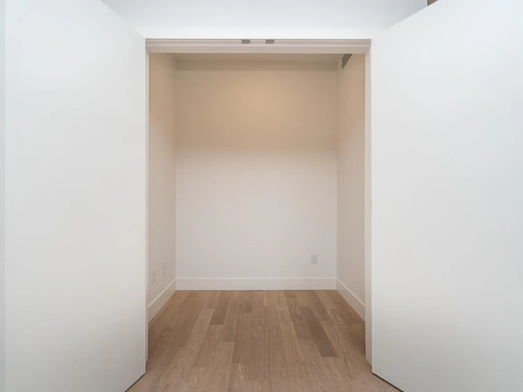 202-1475 Foster Street, Surrey, BC, V4B 0C9 - 18