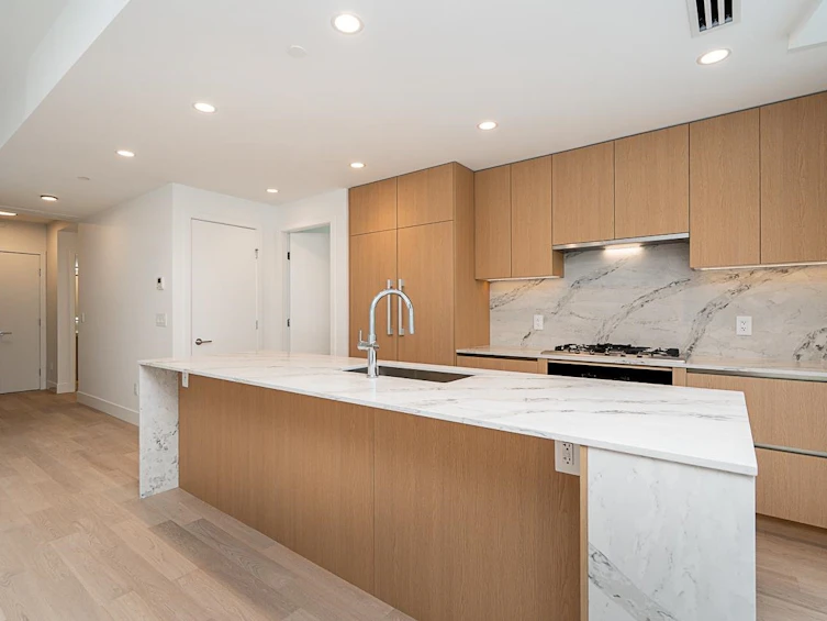 202-1475 Foster Street, Surrey, BC, V4B 0C9 - 17