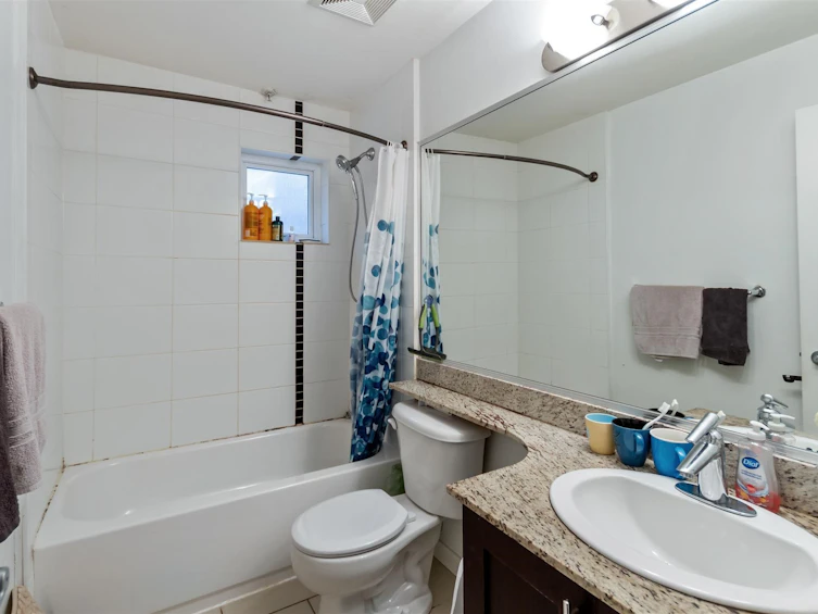 124-13958 108 Avenue, Surrey, BC, V3T 0B4 - 11
