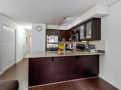 124-13958 108 Avenue - 3