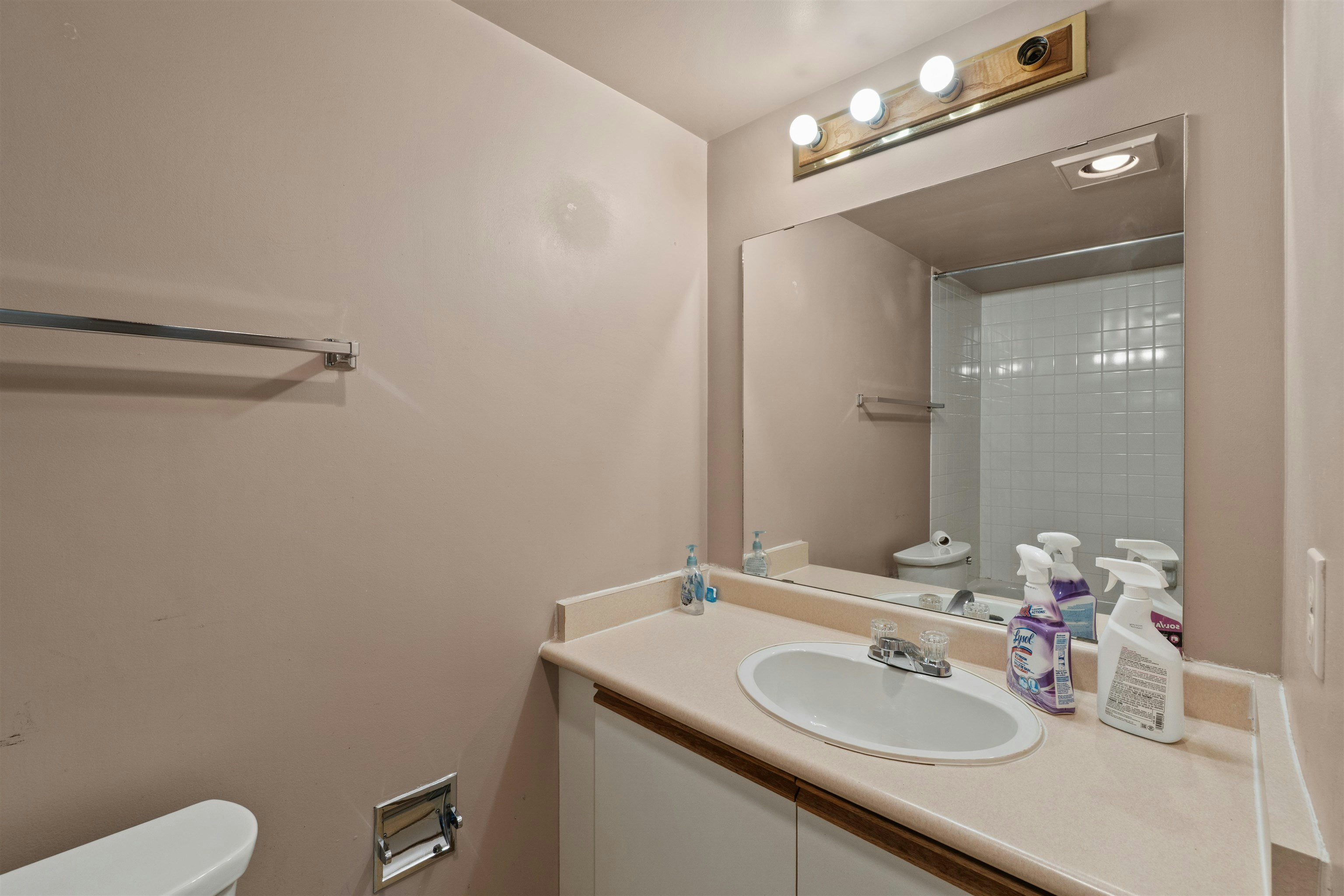 204-7165 133 Street, Surrey, BC, V3W 7Z6 - 22