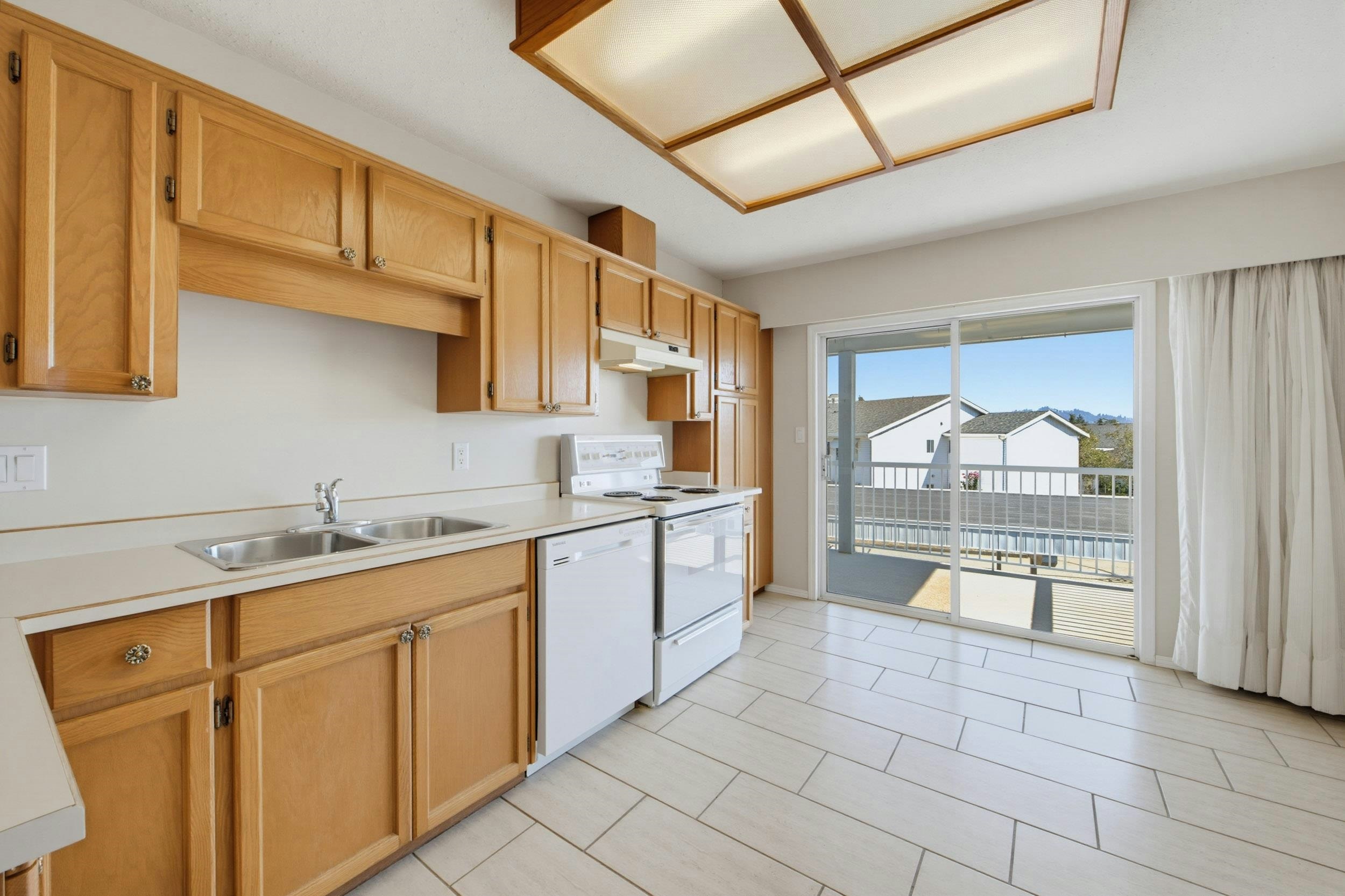 86-32691 Garibaldi Drive, Abbotsford, BC, V2T 5T7 - 9