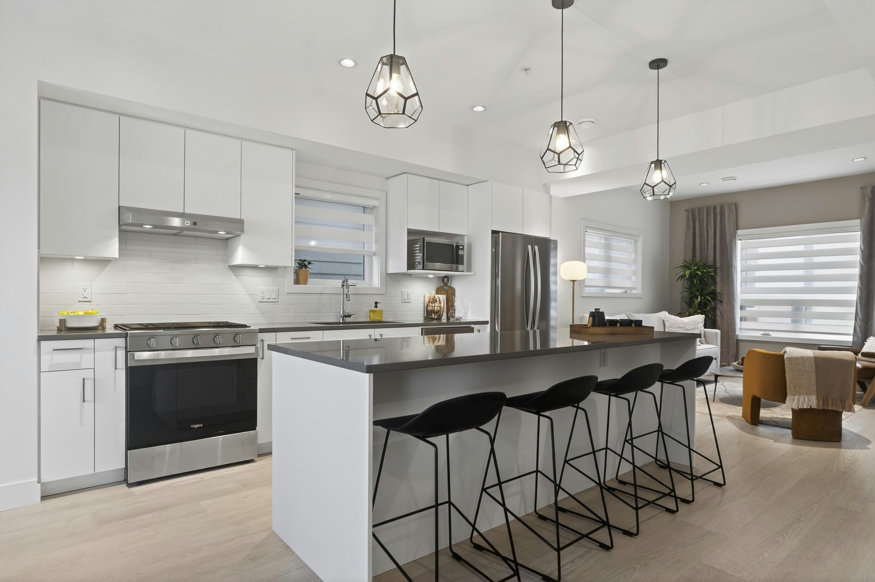 74-7381 Preston Boulevard - 4