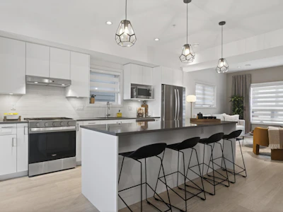 74-7381 Preston Boulevard - 4