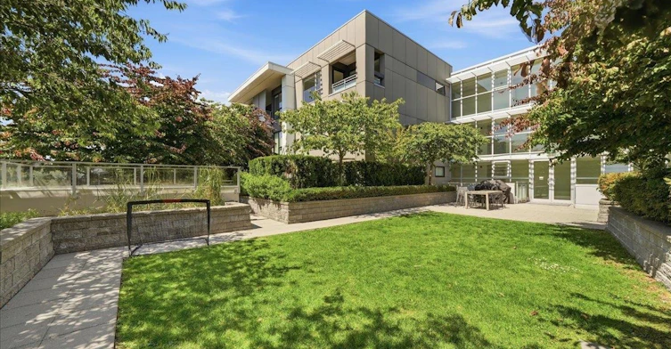 202-1061 Marine Drive, North Vancouver, BC, V7P 1S6 - 29