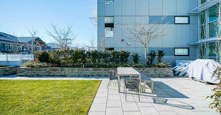 202-1061 Marine Drive, North Vancouver, BC, V7P 1S6 - 32
