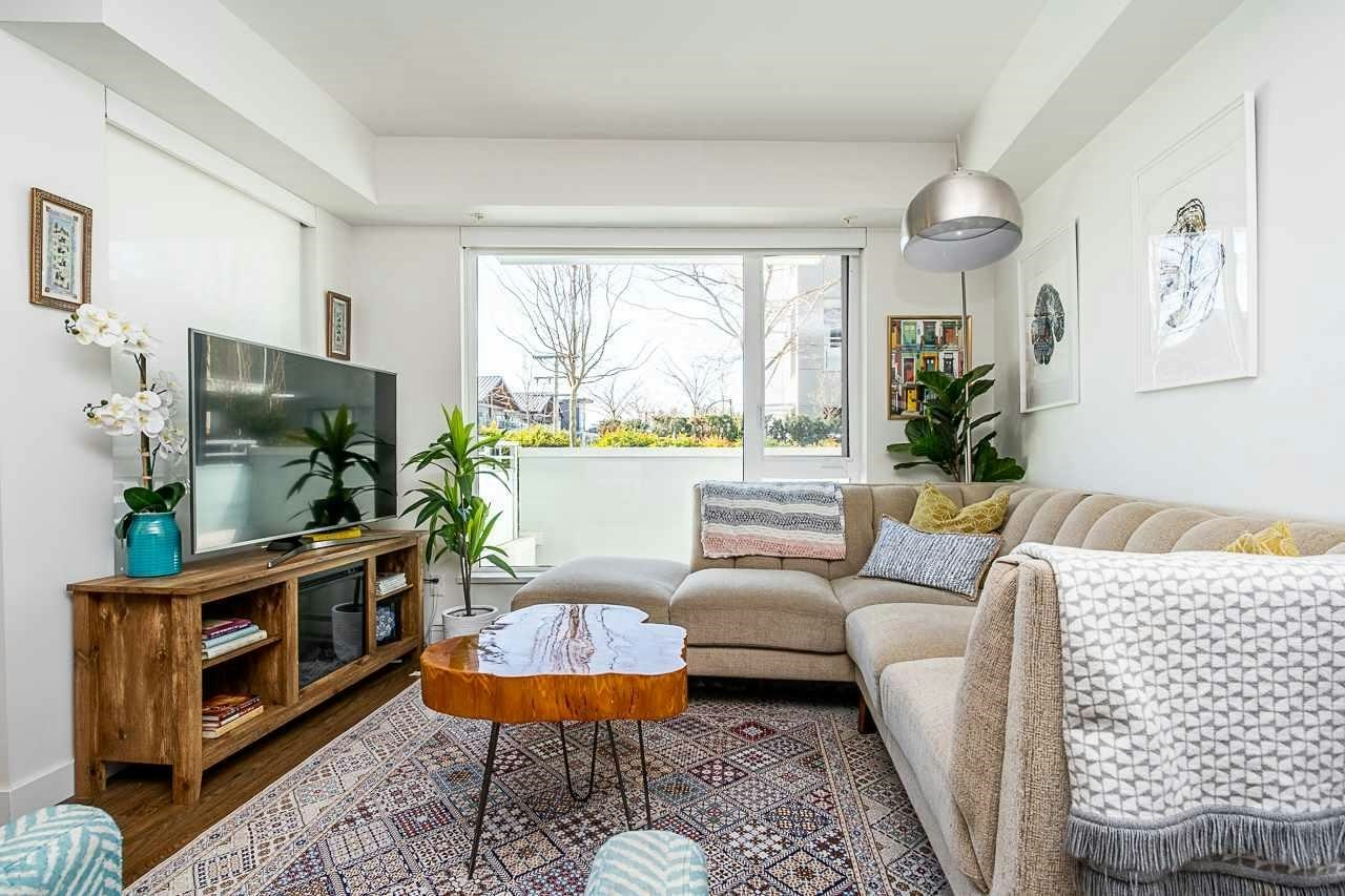 202-1061 Marine Drive, North Vancouver, BC, V7P 1S6 - 10
