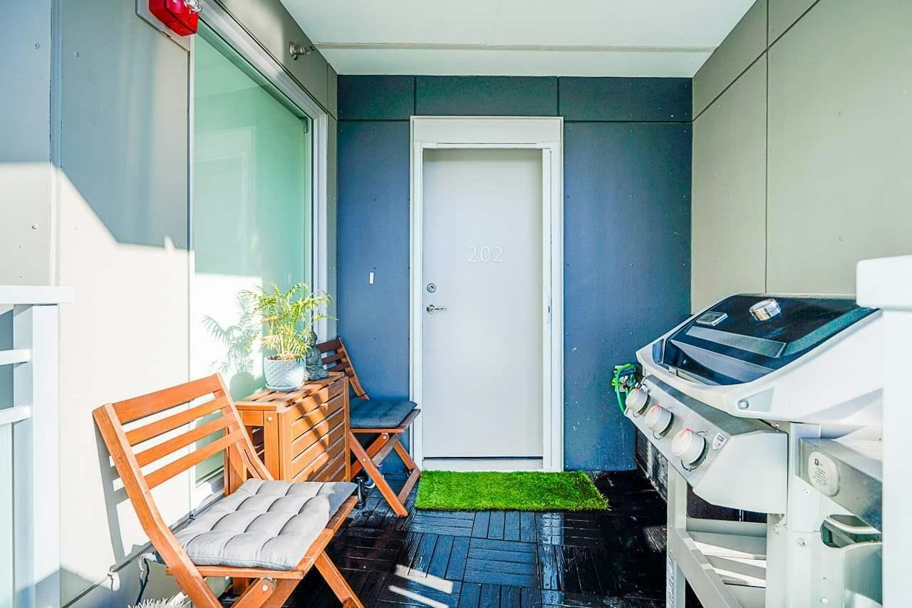 202-1061 Marine Drive, North Vancouver, BC, V7P 1S6 - 26