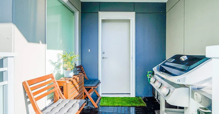 202-1061 Marine Drive, North Vancouver, BC, V7P 1S6 - 26
