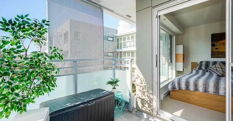 202-1061 Marine Drive, North Vancouver, BC, V7P 1S6 - 21