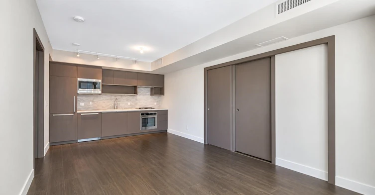 15XX, 68 Smithe Street, Vancouver, BC, V6B 0P4 - 2