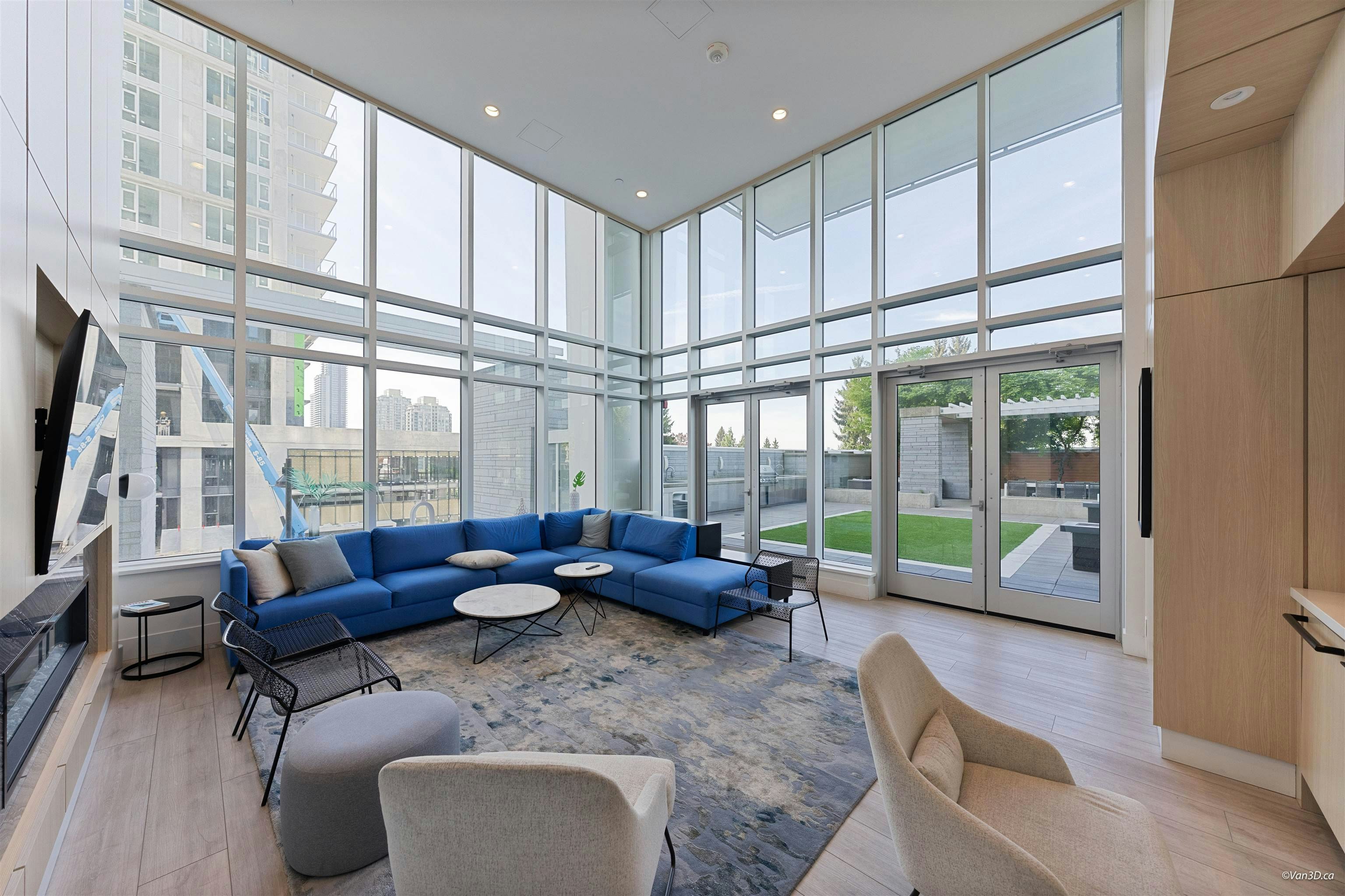 2107-652 Whiting Way - 2