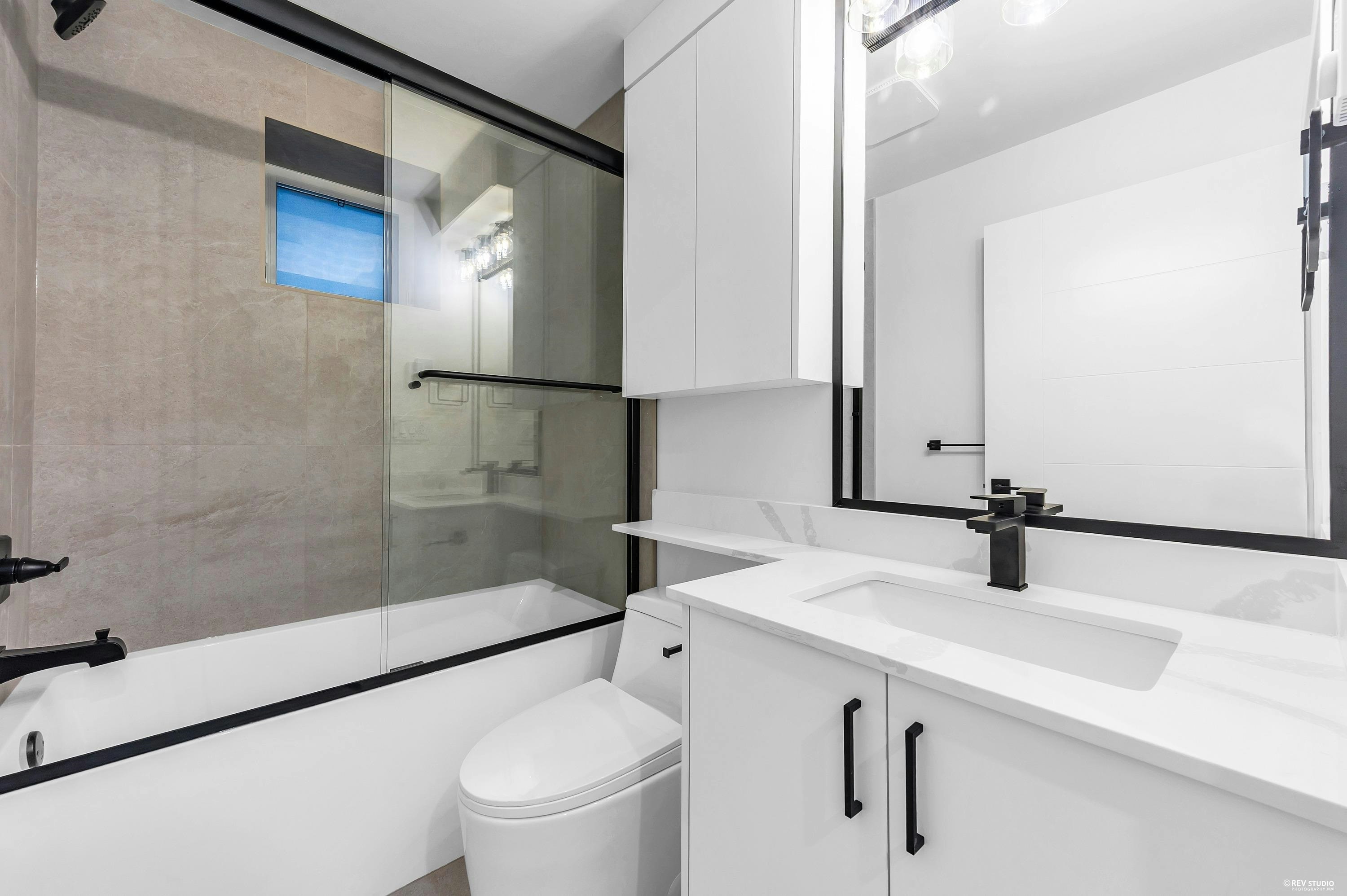 3155 E. 52nd Avenue, Vancouver, BC, V5S 1T7 - 31