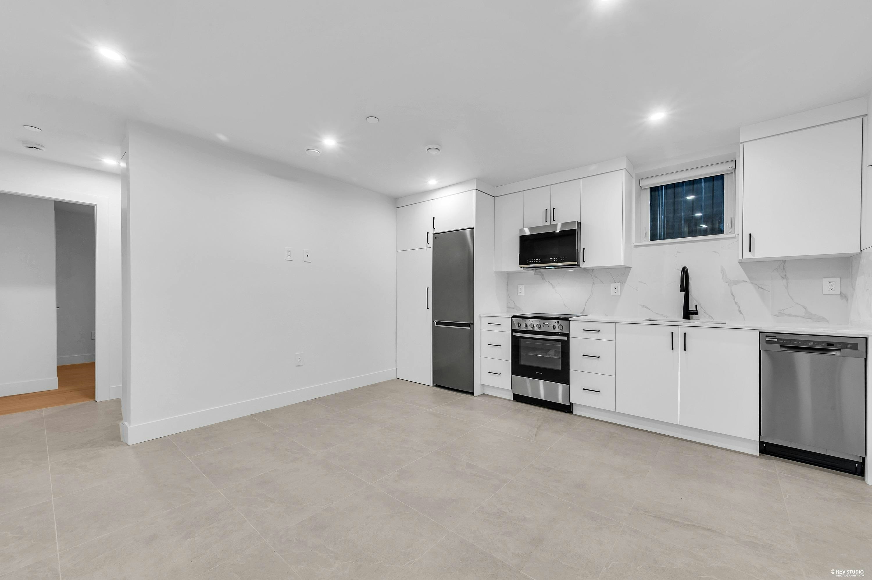 3155 E. 52nd Avenue, Vancouver, BC, V5S 1T7 - 29