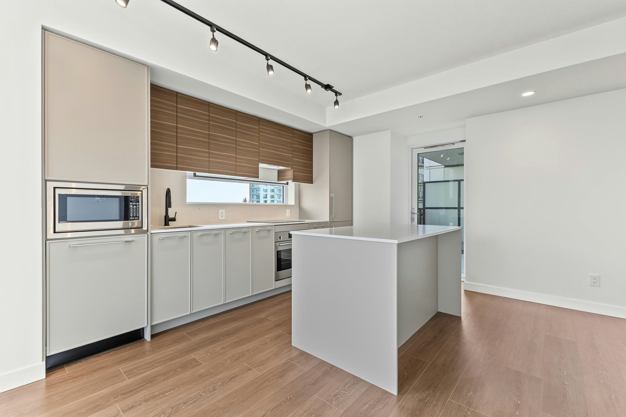 809-13725 George Junction, Surrey, BC, V3T 0V7 - 20