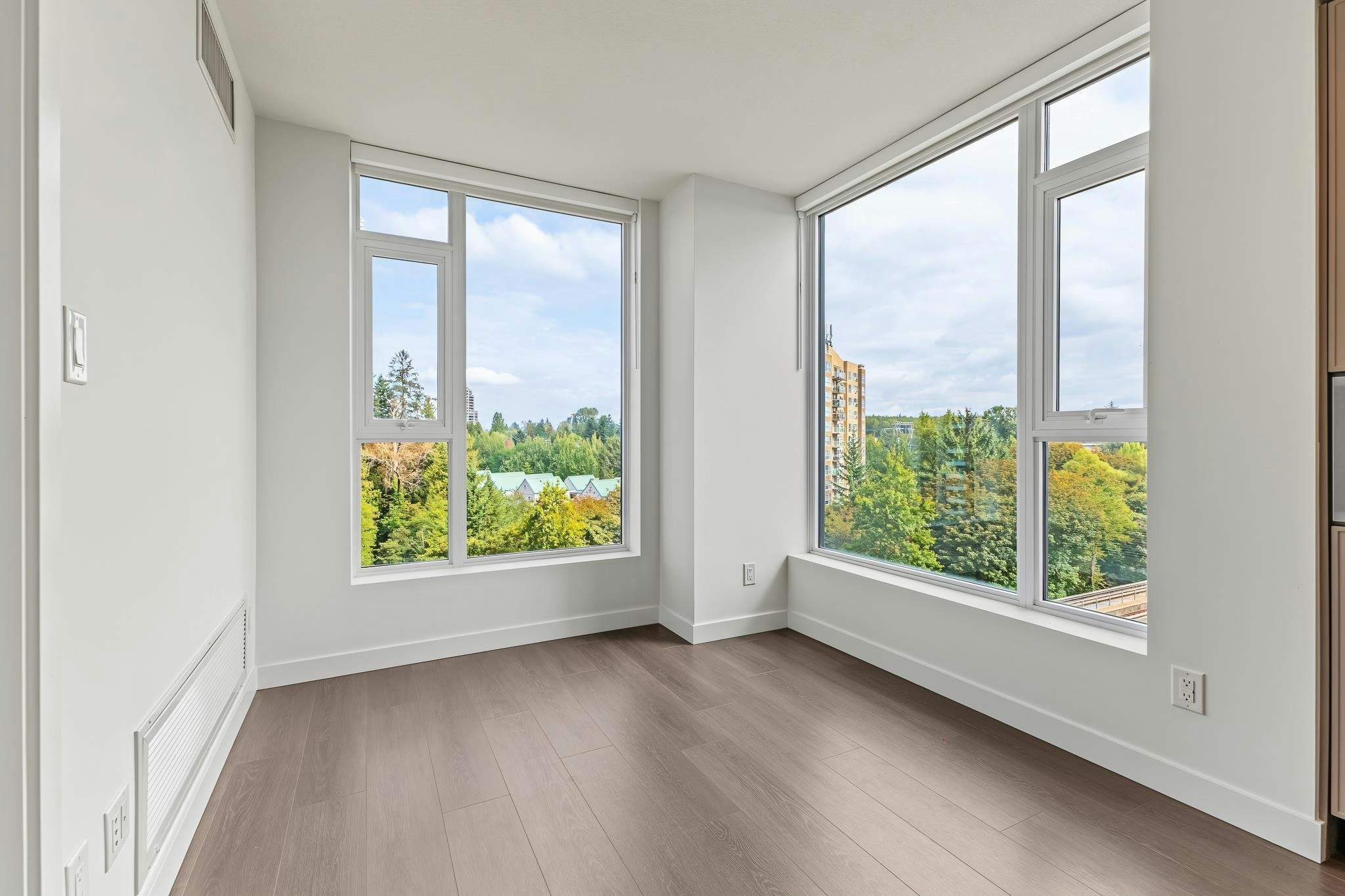809-13725 George Junction, Surrey, BC, V3T 0V7 - 11