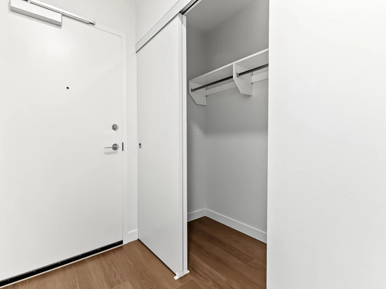 809-13725 George Junction, Surrey, BC, V3T 0V7 - 26