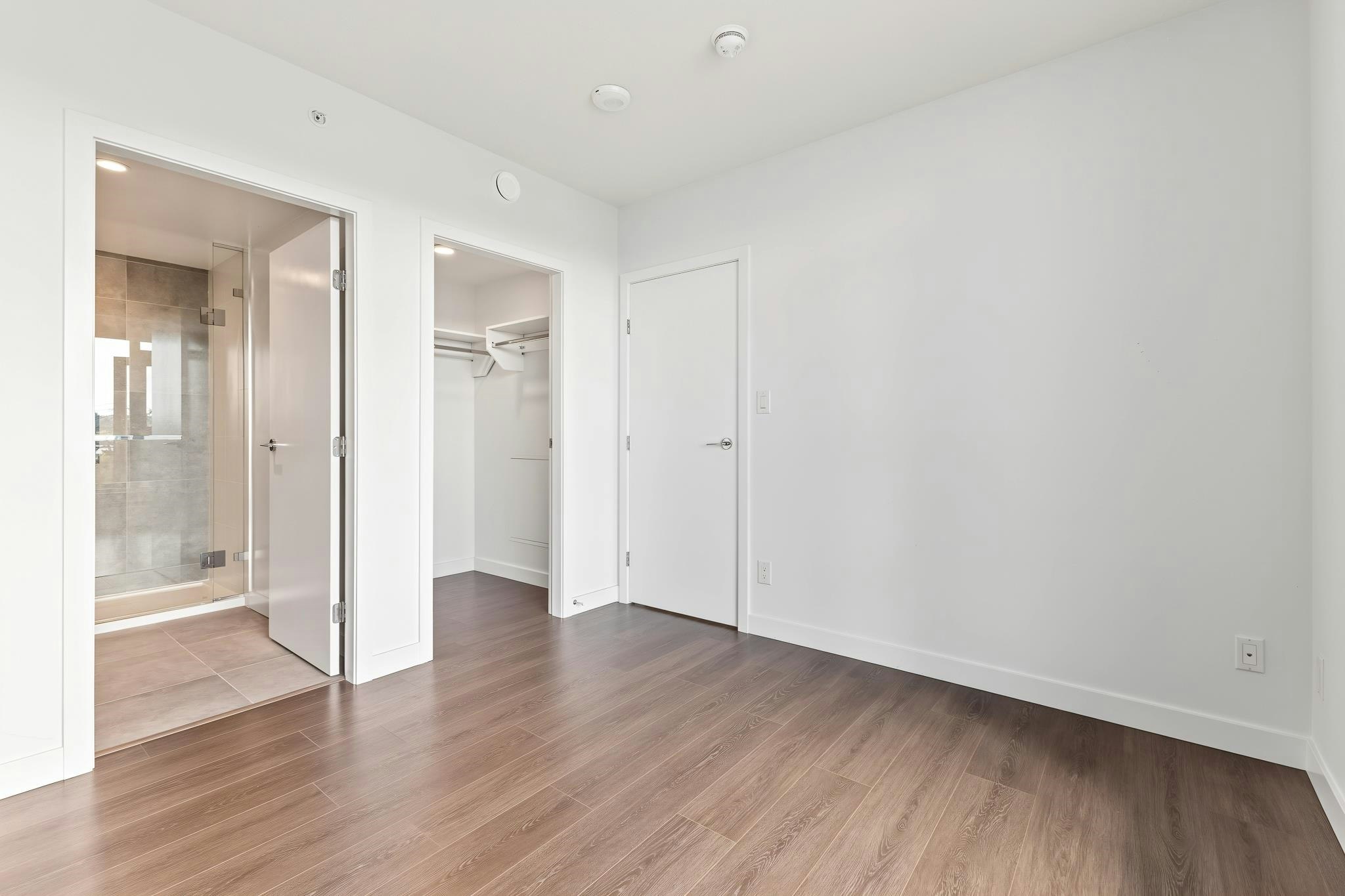 809-13725 George Junction, Surrey, BC, V3T 0V7 - 9