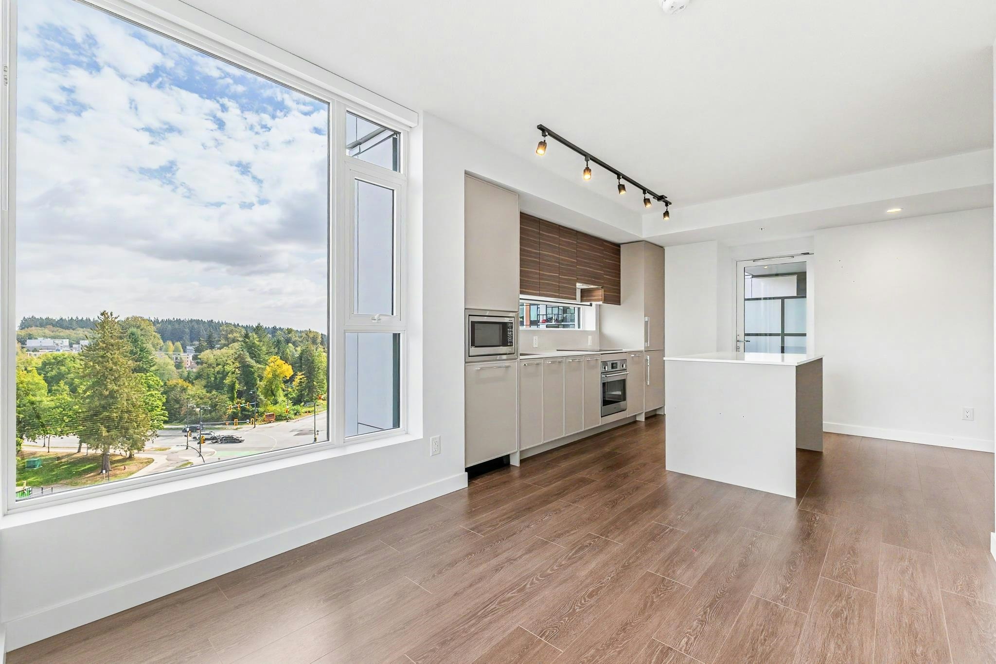 809-13725 George Junction, Surrey, BC, V3T 0V7 - 22