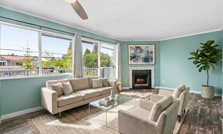 4-3384 Coast Meridian Road