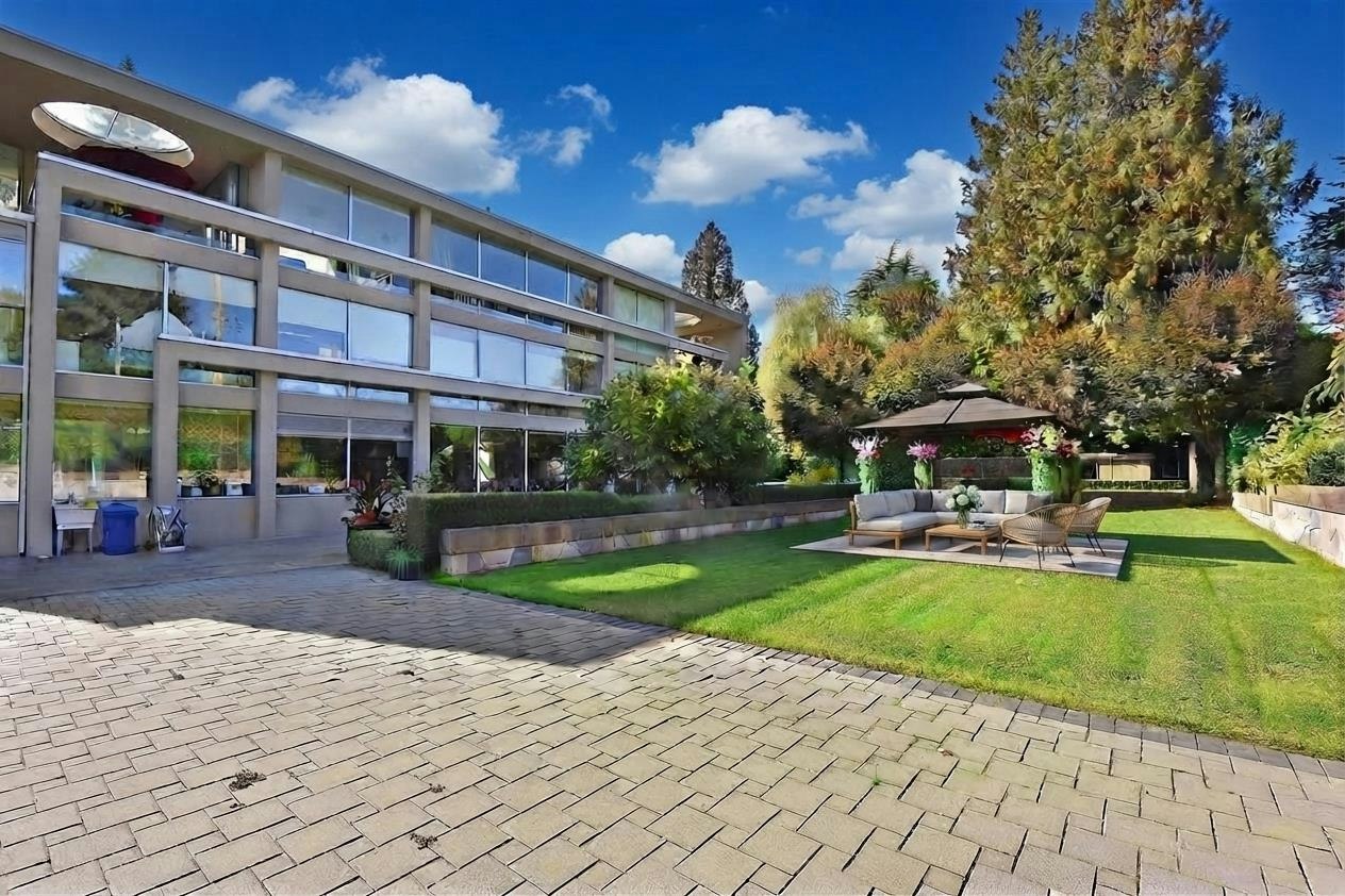 1919 W 57th Avenue, Vancouver, BC, V6P 1T9 - 15