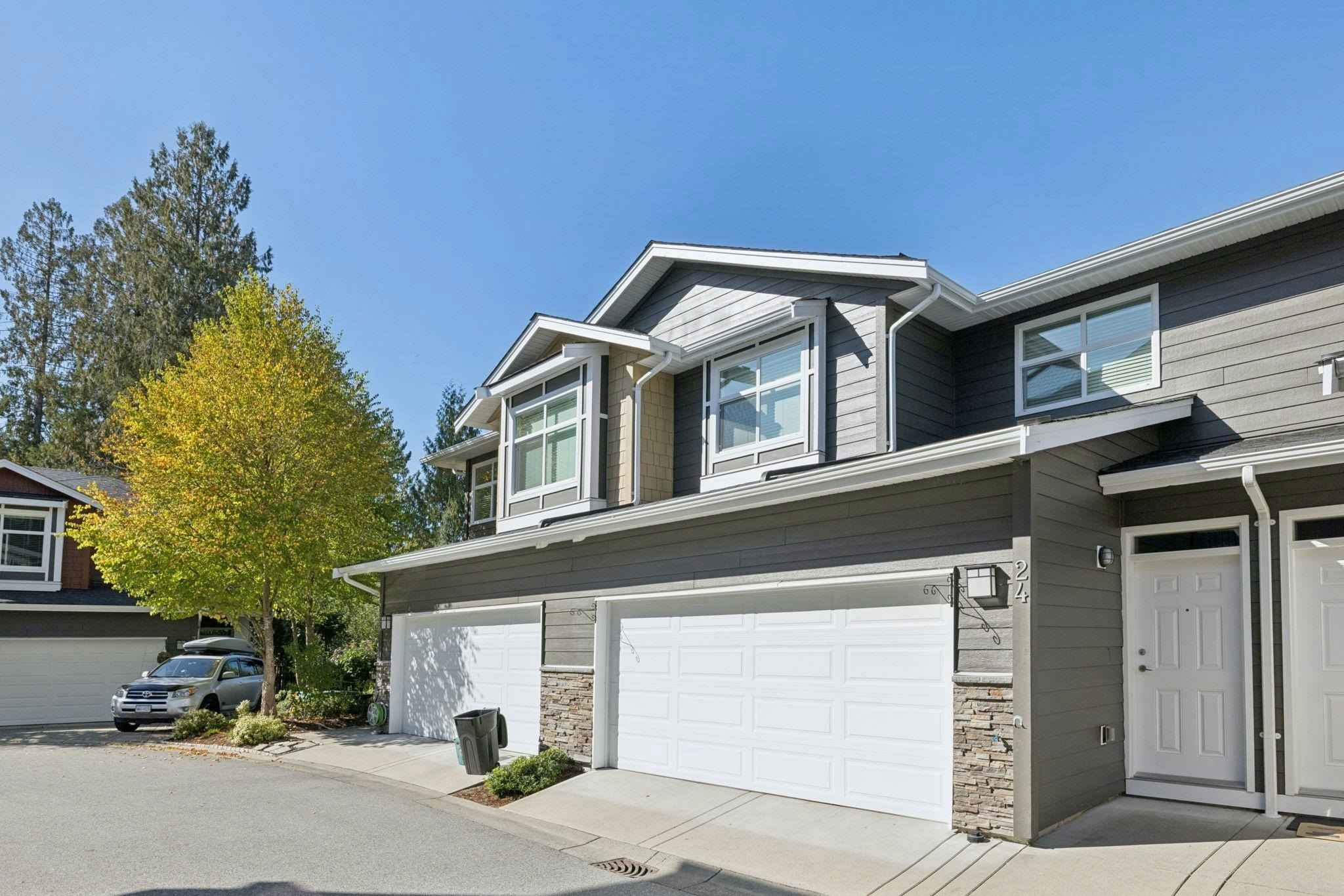 24-11461 236 Street - 2