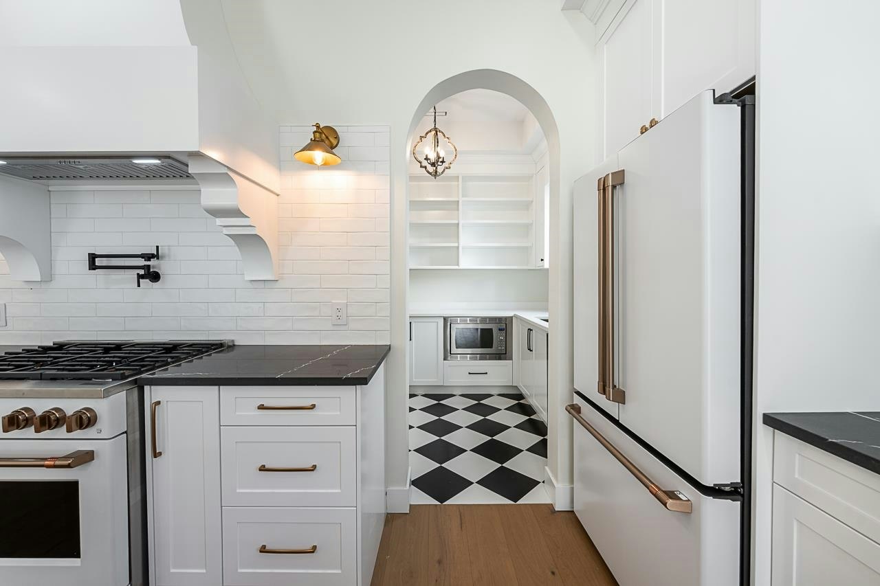23762 Old Yale Road, Langley, BC, V2Z 2K4 - 15