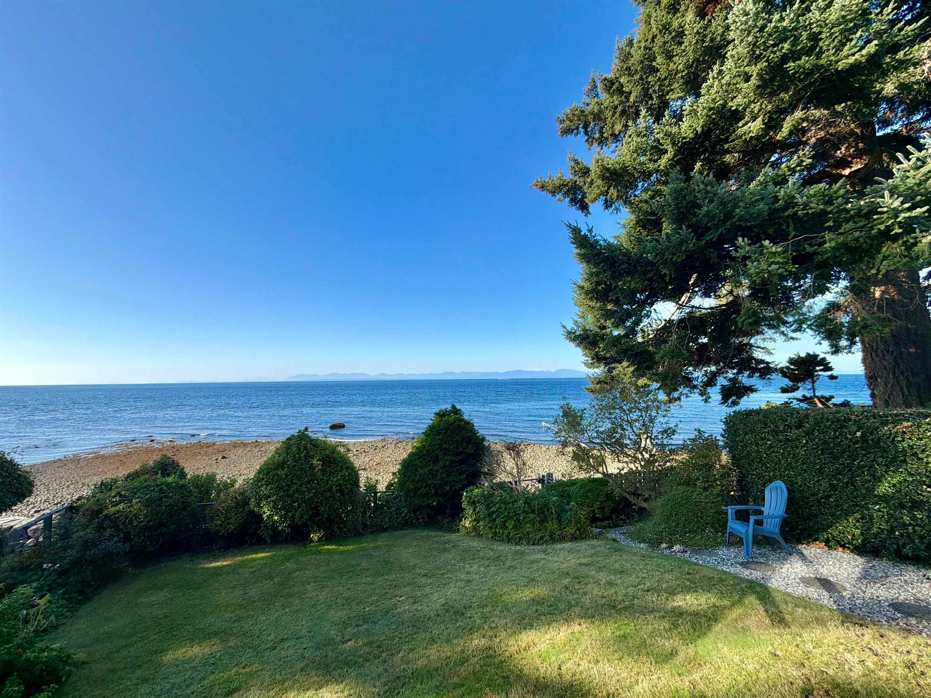 3199 Beach Avenue, Roberts Creek, BC, V0N 2W0 - 34