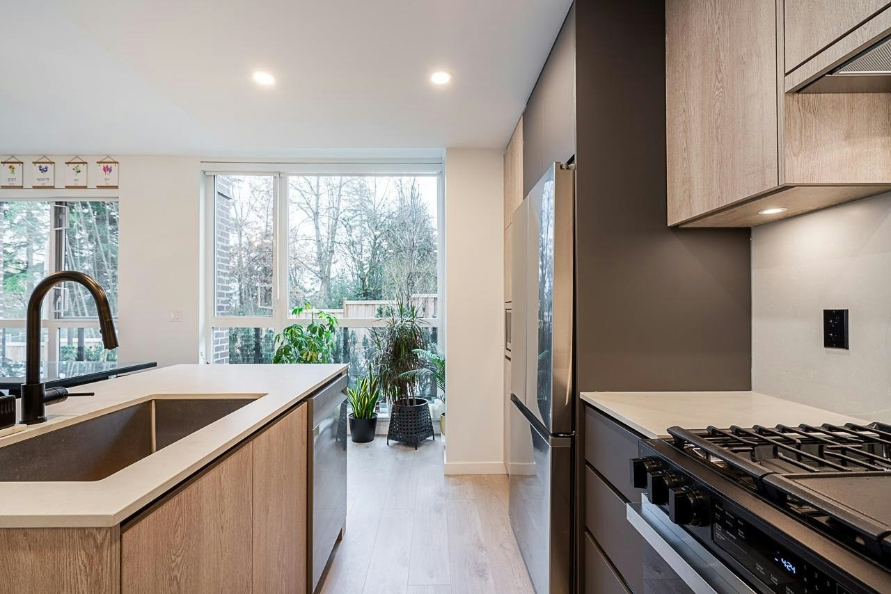 105-19577 65b Avenue, Surrey, BC, V4N 6Y3 - 8