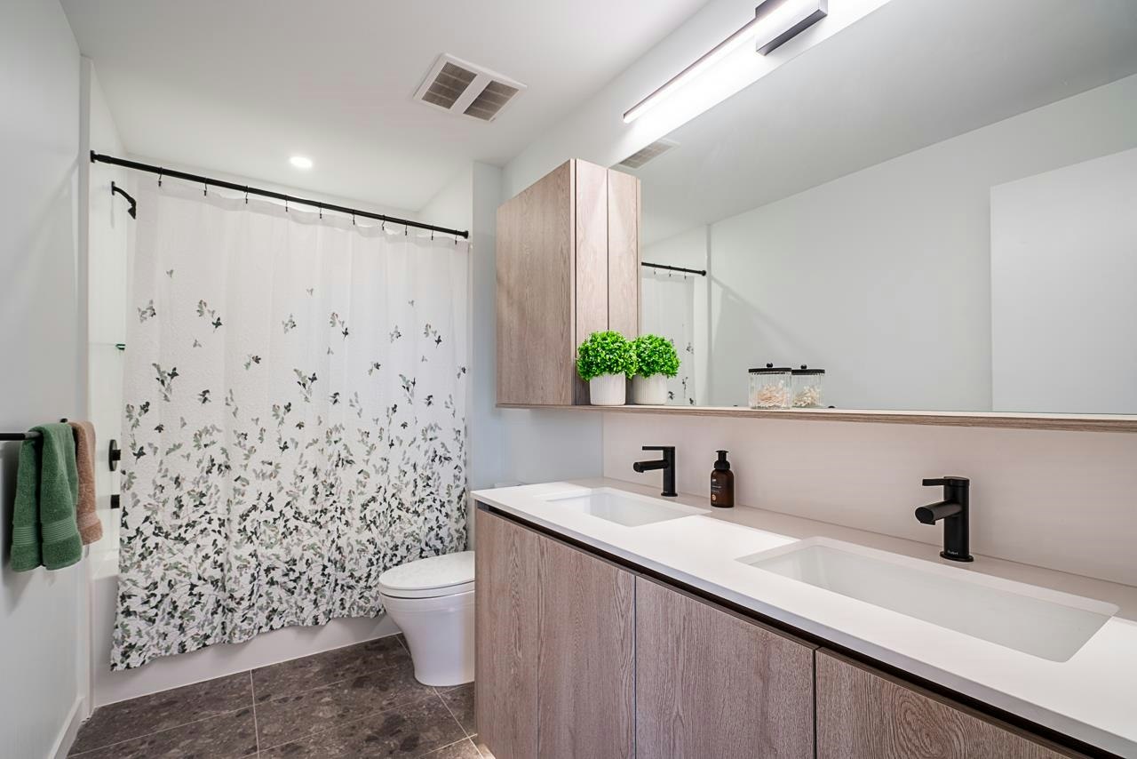 105-19577 65b Avenue, Surrey, BC, V4N 6Y3 - 18
